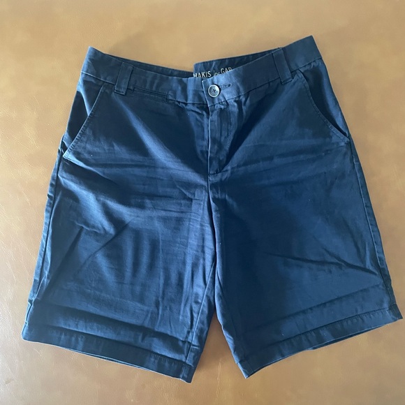 Navy Size 6 Khakis by GAP - Picture 2 of 4